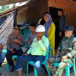 Bupati Oskar Manoppo bersama jajaran pemerintah dan aparat keamanan tampak duduk berdiskusi dengan warga setempat di lokasi terdampak banjir. Kehadiran mereka menunjukkan komitmen pemerintah daerah untuk memberikan perhatian dan dukungan kepada masyarakat yang terdampak bencana.