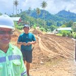 Harry Widiantoro, selaku Supertemden External Relation PT. ASA. (memakai seragam PT. ASA)