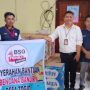 Pimpinan dan karyawan PT. Bank SulutGo Cabang Tutuyan menyerahkan bantuan kemanusiaan bagi korban banjir di Desa Togid, Rabu (30/04/2025).