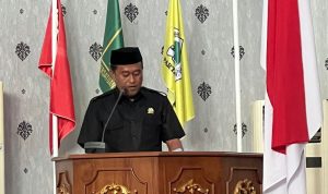 Donal Lamunte, Politisi PKB Boltara saat membacakan Pandangan Umum Fraksi