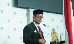 Bupati Boltara Dr. Sirajudin Lasena