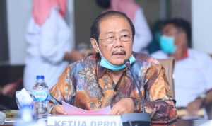 Ketua DPRD Boltara Frangky Chendra