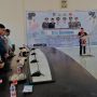 Suasana doa bersama ASN Kristiani di aula Sekretariat DPRD Kabupaten Bolaang Mongondow Utara, Kamis (4/9/2025). Ibadah dipimpin Pdt. Feki Ombuh, S.Th dengan tema Damai untuk Negeri Bolaang Mongondow Utara Kamis pagi, (4/9/2025)