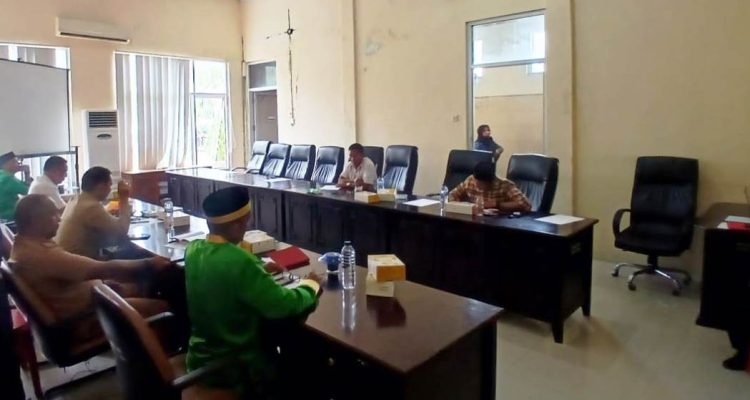 Susana Rapat Kerja Komisi I dengan Mitra Kerja