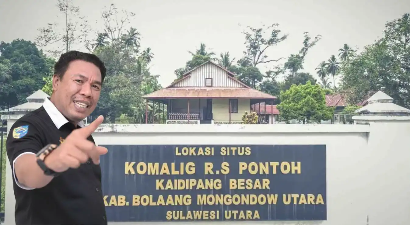 Ramdan Buhang berada di depan Situs Komalig, bekas Istana Raja Kaidipang Besar, sebagai latar belakang yang mengingatkan pada sejarah politik dan peradaban wilayah Boltara.