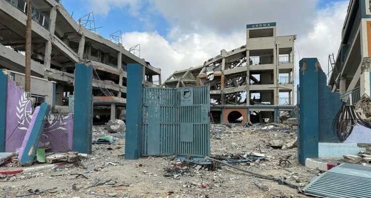 40 anak sekolah meninggal dunia akibat serangan Israel ke Iran