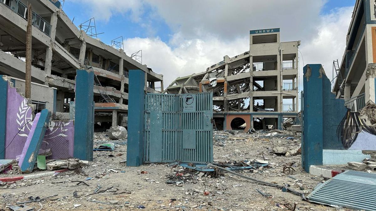 40 anak sekolah meninggal dunia akibat serangan Israel ke Iran