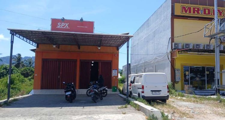 Kantor SPX Hub Kaidipang di JalanLG.Korompot Boroko Timur, Kacamatan Kaidipang Bolaang Mongondow utara