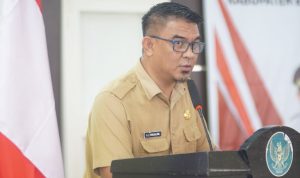 Kadis PUTR Bolmut Abdul Jalil Pandialang memberikan keterangan soal jalan Goyo rusak