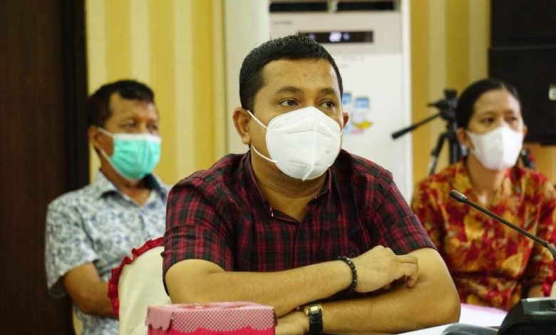 Sekretaris DPRD Boltara, Ivan Gahtan, SH